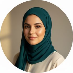 صورة لشابّة محجّبة بجمال طبيعي، نموذج صورة شخصية على LivCam